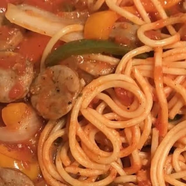 Sausage & Peppers Pasta (Pasta).