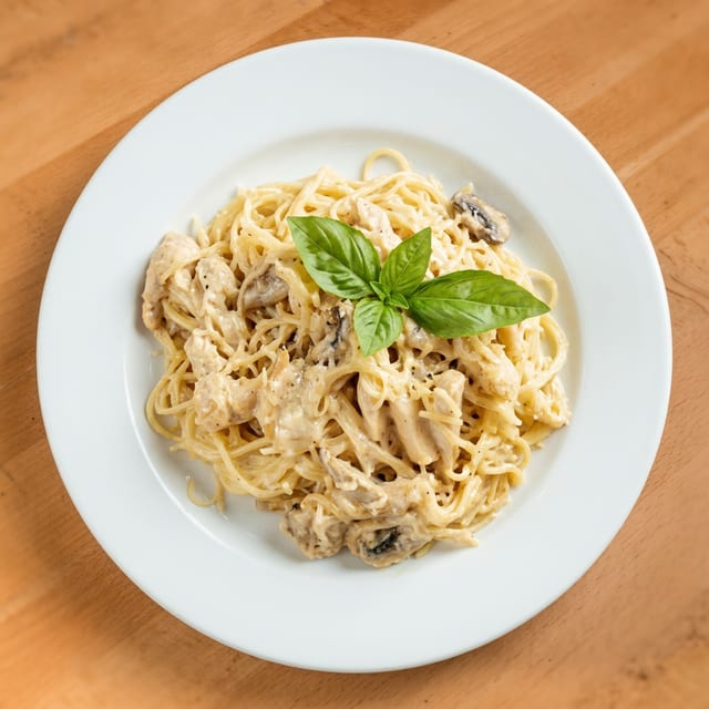 Spaghetti Carbonara (Pasta).