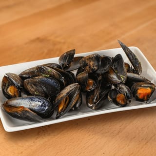 Steamed Mussels