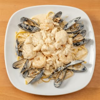 Seafood Alfredo