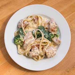 Chicken Alfredo Over Pasta